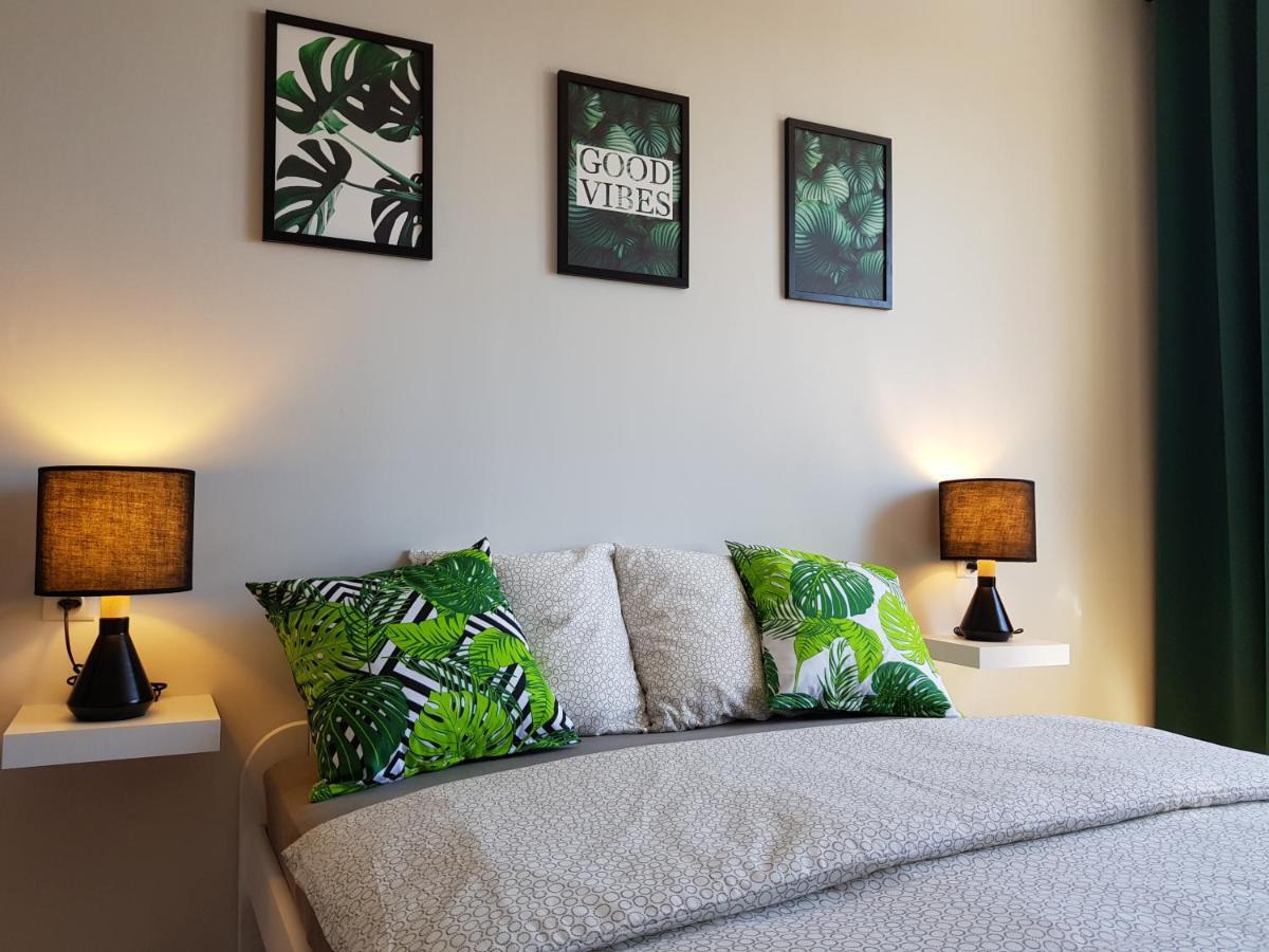 Kotwica Puck Apartment Bagian luar foto